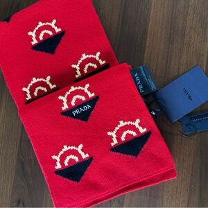 🔥 NWT Prada Red Wool & Cashmere Scarf — Bold Graphic Motif & Intarsia Logo 🔥